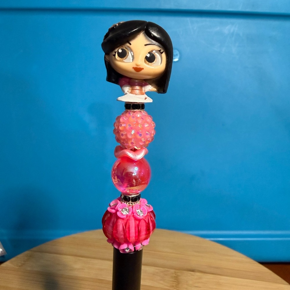Mulan Beaded Pen